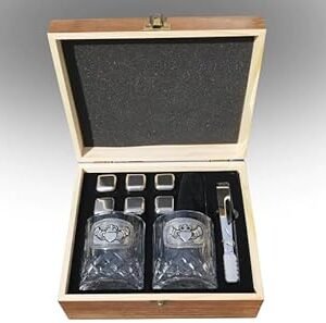 Irish Cut Whiskey Crystal Glass Set of 2, Reusable Whiskey Ice Cubes in a Wooden Box Men's Gift St Patrick's Day (Claddagh), Transperent